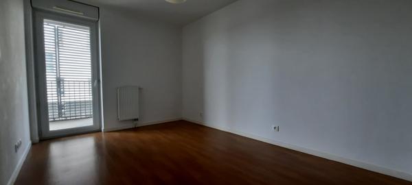 Appartement 2 pièces – 43 m² environ à Saint-Nazaire (ref : 71678SN)