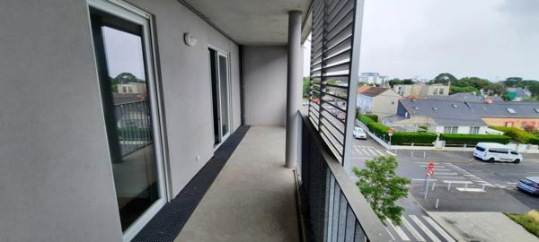 Appartement 2 pièces – 43 m² environ à Saint-Nazaire (ref : 71678SN)
