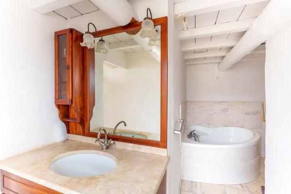 Vente Maison de luxe Frontignan 8 Pièces 230 m²