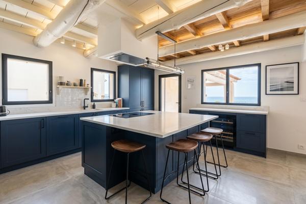 Vente Maison de luxe Frontignan 8 Pièces 230 m²