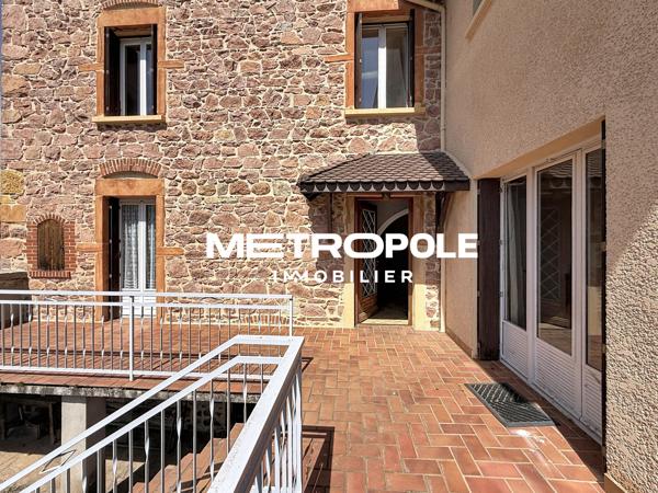 Maison 6 pièce(s) 4 chambre(s) 160 m²