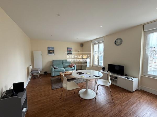 Appartement 3 pièces – 59 m² environ à Saint-Malo (ref : 90698-02)