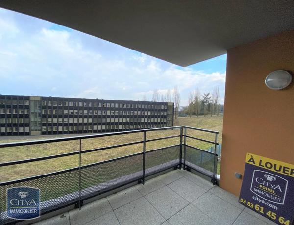 Appartement à louer 3 pièces 62.1m² Metz (57050)