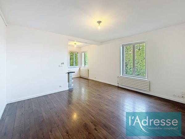 Appartement Metz 2 pièces - 1 chambre - parking - cave - petite copropriété