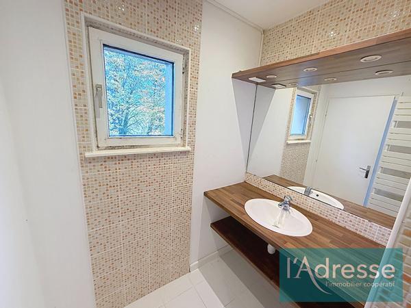 Appartement Metz 2 pièces - 1 chambre - parking - cave - petite copropriété