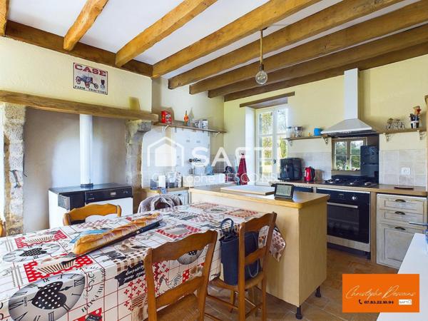 Superbe Longère Rénovée à Brécé