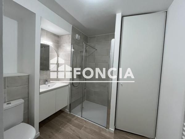 Location Appartement 2 pièces 42.63 m² - Laval 53000