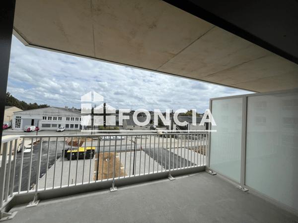 Location Appartement 2 pièces 42.63 m² - Laval 53000