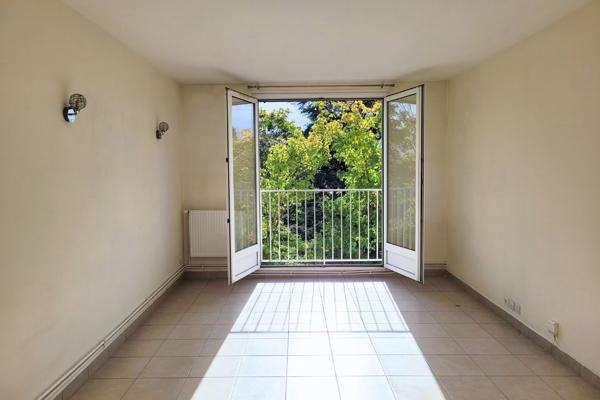 Appartement Villemomble 2 pièce(s) 40 m2 €169 000 ** - Référence 510