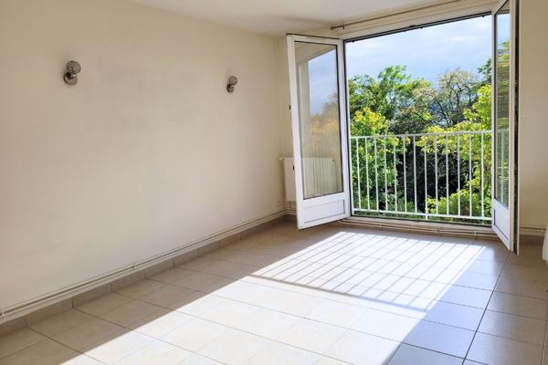 Appartement Villemomble 2 pièce(s) 40 m2 €169 000 ** - Référence 510