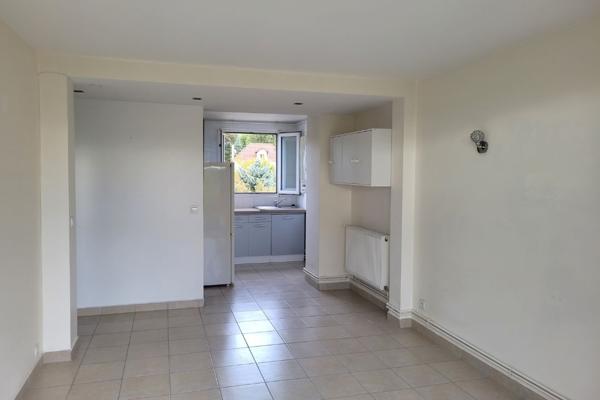 Appartement Villemomble 2 pièce(s) 40 m2 €169 000 ** - Référence 510