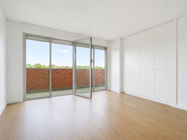 Appartement Chatou 2 pièce(s) 57 m² 440 000 € **  - Référence  V30010381