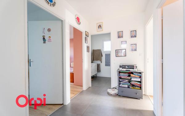 Maison à vendre    5 pièces • 104 m2 Irigny