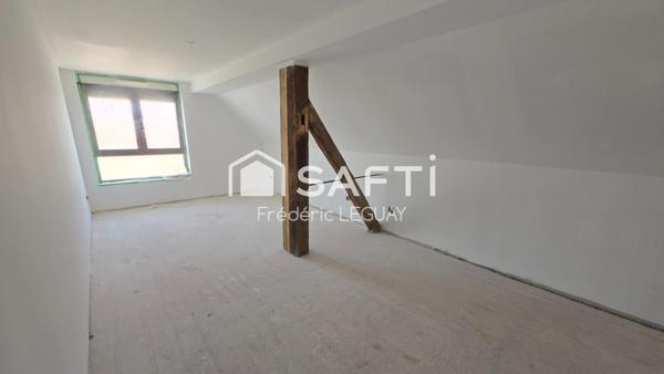 Trés belle maison entièrement restaurée avec jardin, terrasse et garage