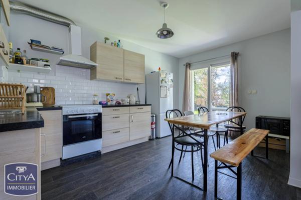 Immeuble à vendre 205m² Viviers-du-Lac (73420)