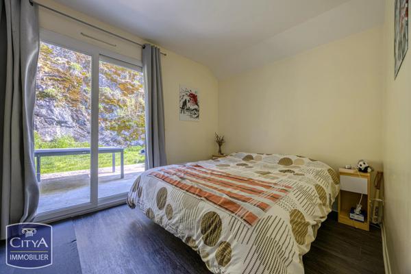 Immeuble à vendre 205m² Viviers-du-Lac (73420)