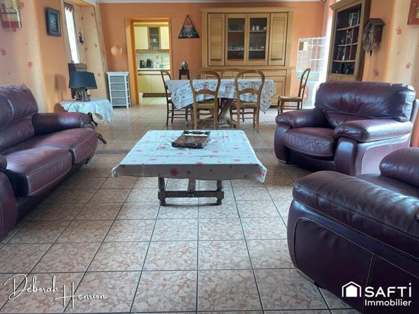 Maison familiale – volumes, extérieur et potentiel