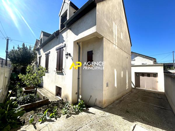 BEZONS _ SECTEUR CHÊNES _ Maison €415 000 ** - Référence 4485