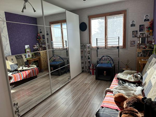 Maison Cournon D Auvergne 8 pièce(s) 208 m2