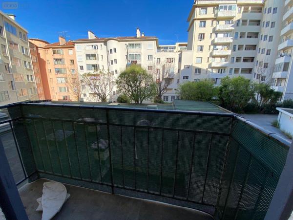 Appartement à vendre à Toulon dans le Var (83000), ref : 042/848   
Saint Roch