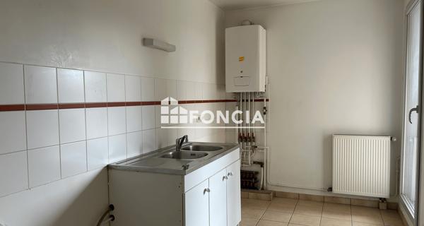 Location Appartement 3 pièces 74.69 m² - Chartres 28000