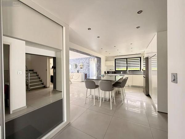 Achat - Maison Le Grand-Quevilly 76120 7 pièces 200 m 2 501 m 2