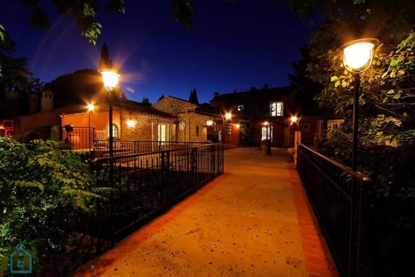 Belle Bastide, ancien Hôtel transformé en chambres d'hôtes et gites