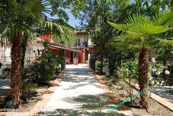 Belle Bastide, ancien Hôtel transformé en chambres d'hôtes et gites