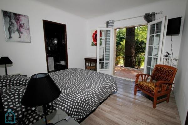 Belle Bastide, ancien Hôtel transformé en chambres d'hôtes et gites