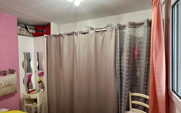 Appartement à vendre    2 pièces • 42 m2 Sète