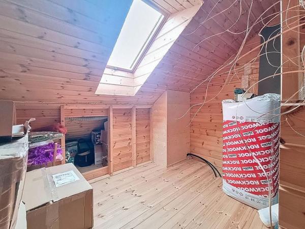 PLOUGONVELIN-Maison 6 pièces