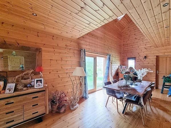 PLOUGONVELIN-Maison 6 pièces