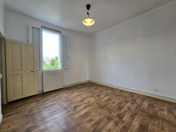 Entraigues-sur-la-Sorgue (84320) Maison 2 chambres de 78 m² + garage 35 m² – Terrain 300 m² exposé sud