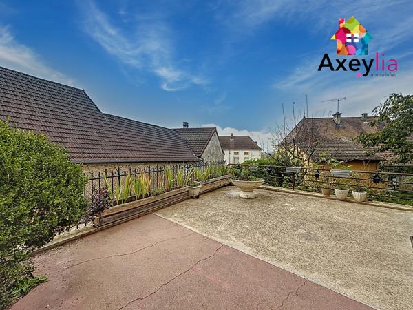 Pouilly-sous-Charlieu (42720) A VENDRE - 5 MIN DE POUILLY-SOUS-CHARLIEU - MAISON SUR TERRAIN AVEC DEPENDANCES