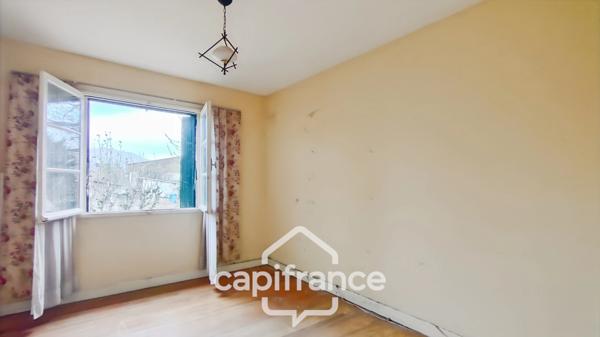 Maison à rénover 3 pièces SAINTE LIVRADE SUR LOT (47)