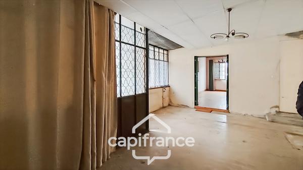 Maison à rénover 3 pièces SAINTE LIVRADE SUR LOT (47)