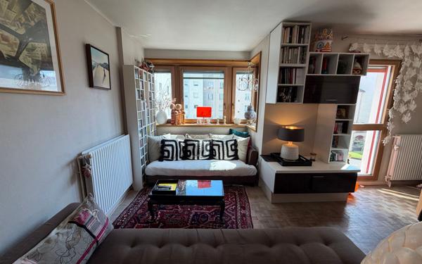 Appartement à vendre    4 pièces • 82,27 m2 Lyon 6