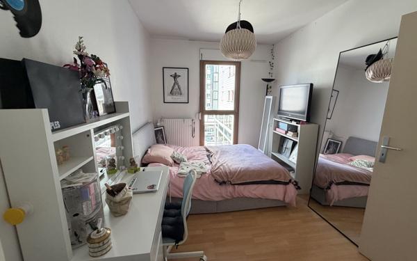 Appartement à vendre    4 pièces • 82,27 m2 Lyon 6