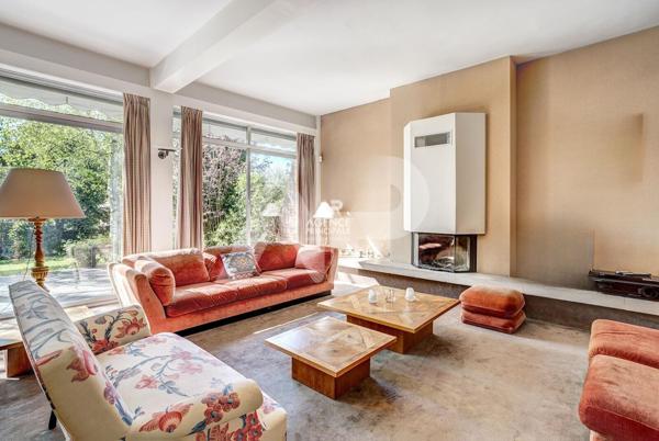 Viroflay Rive Droite - Maison d'architecte €1 320 800 ** - Référence 670-C