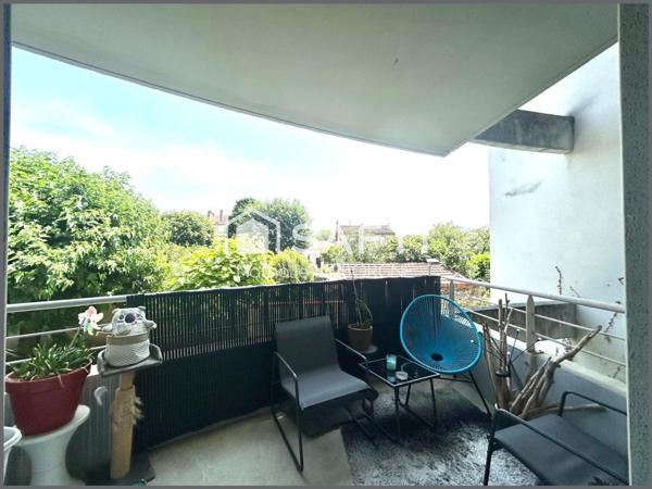 Appartement T3 avec terrasse