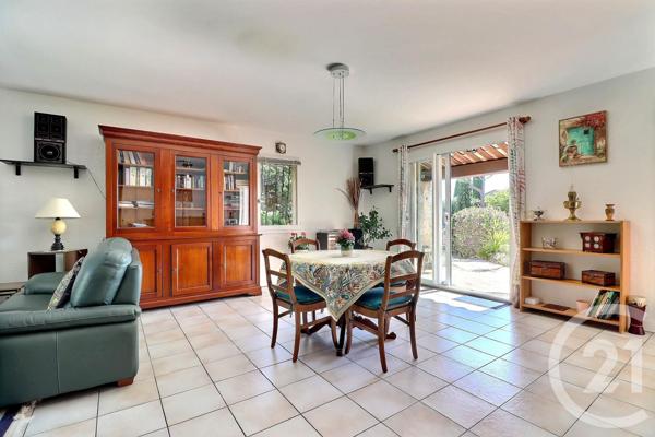 Maison à vendre  4 pièces - 152,38 m2 FREJUS - 83