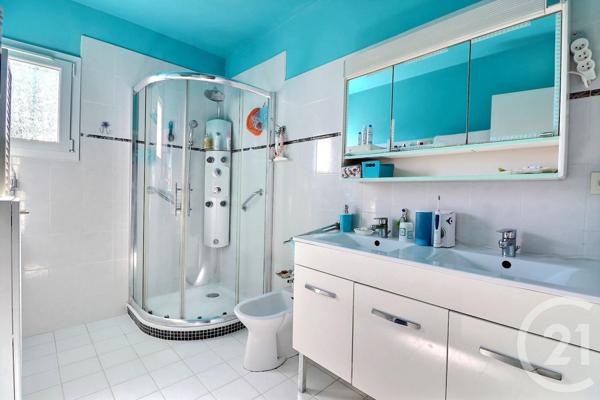 Maison à vendre  4 pièces - 152,38 m2 FREJUS - 83