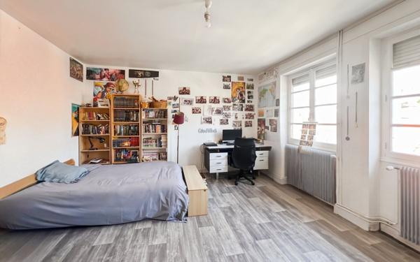 Maison à vendre    5 pièces •  Pau