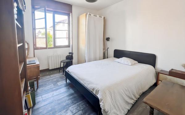 Maison à vendre    5 pièces •  Pau