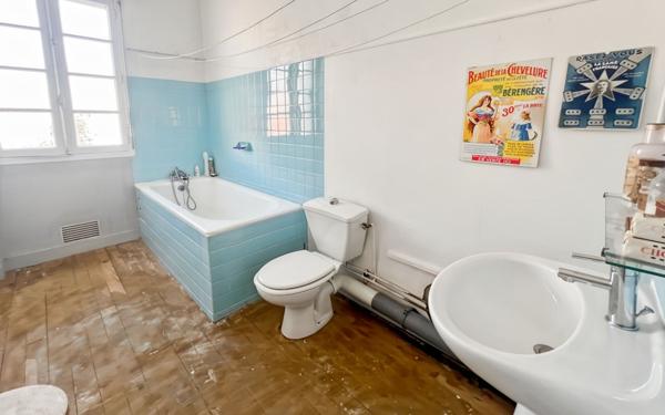 Maison à vendre    5 pièces •  Pau