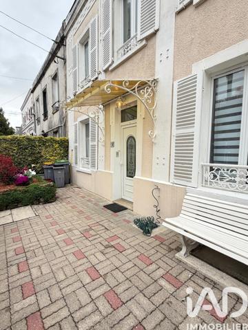 Maison à vendre 9 pièces 220 m² Dammartin-en-Goële