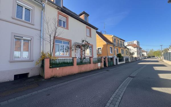 Immeuble à vendre    15 pièces • 286 m2 Ostwald