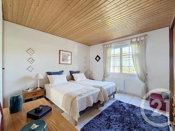 Maison à vendre  4 pièces - 94,32 m 2   ST HILAIRE DE RIEZ  - 85