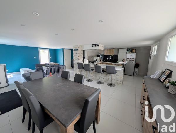 Maison 4 pièces de 109 m² à Allevard (38580)