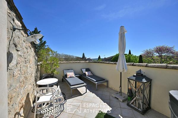 A l’abri des regards, Mas avec jardin et piscine